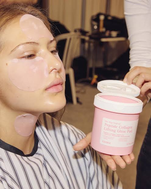 One Step Original Peptide Collagen Lifting Glow Pad